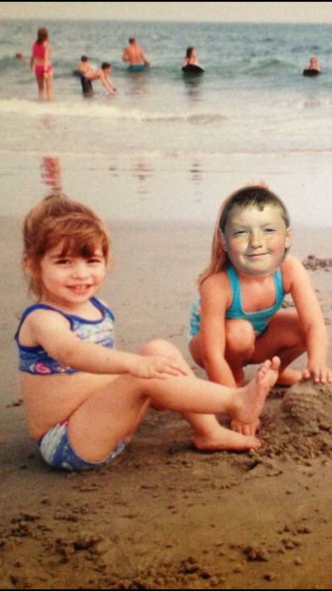 RCFaceSwapping's tweet photo. Beach day with bae! @mattherk38 @JORDANMARTIN108 https://t.co/QWG3mFkK1r