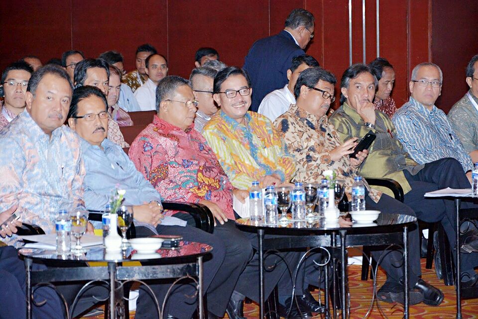 TheOfficialFMB's tweet photo. Infrastructure Outlook 2016 bersama Men PPN/Kepala Bappenas acara dibuka Menko Perekonomian, Jkt 10 Feb 2016 https://t.co/E3Dfmy8Adj