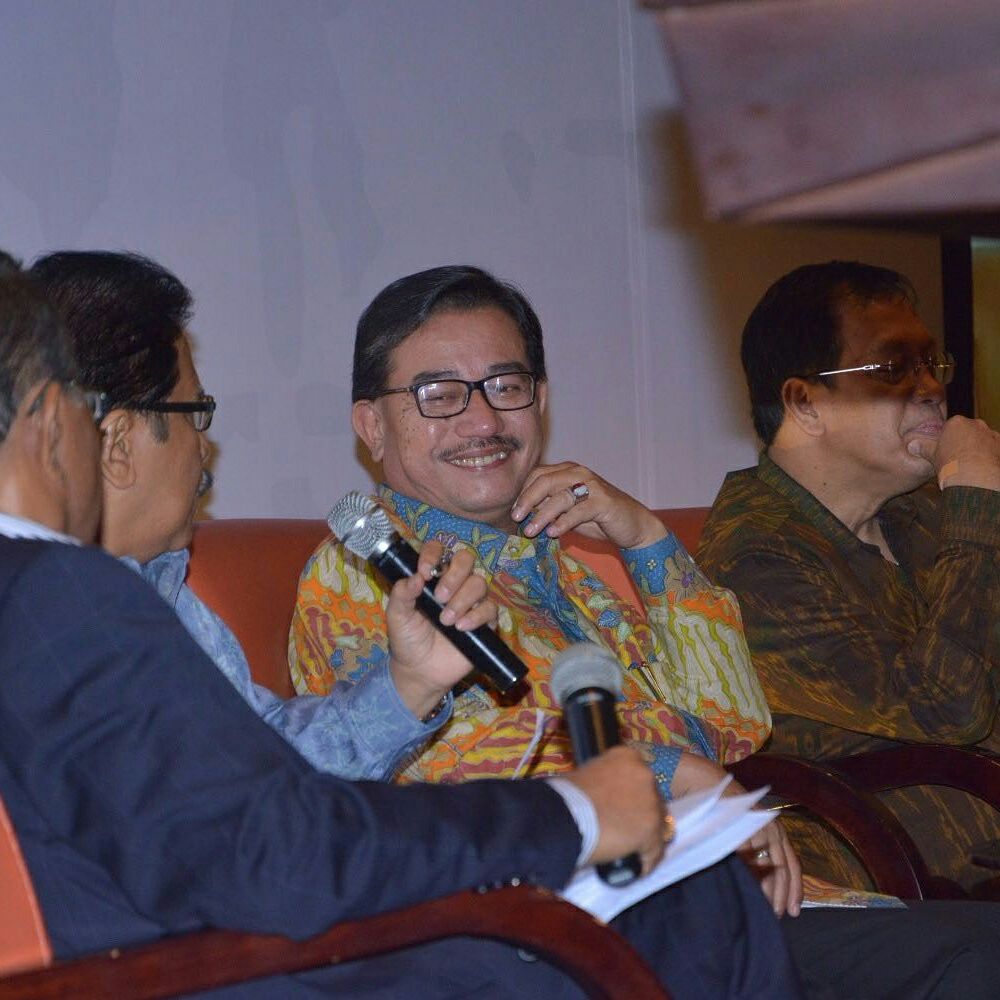 TheOfficialFMB's tweet photo. Infrastructure Outlook 2016 bersama Men PPN/Kepala Bappenas acara dibuka Menko Perekonomian, Jkt 10 Feb 2016 https://t.co/E3Dfmy8Adj
