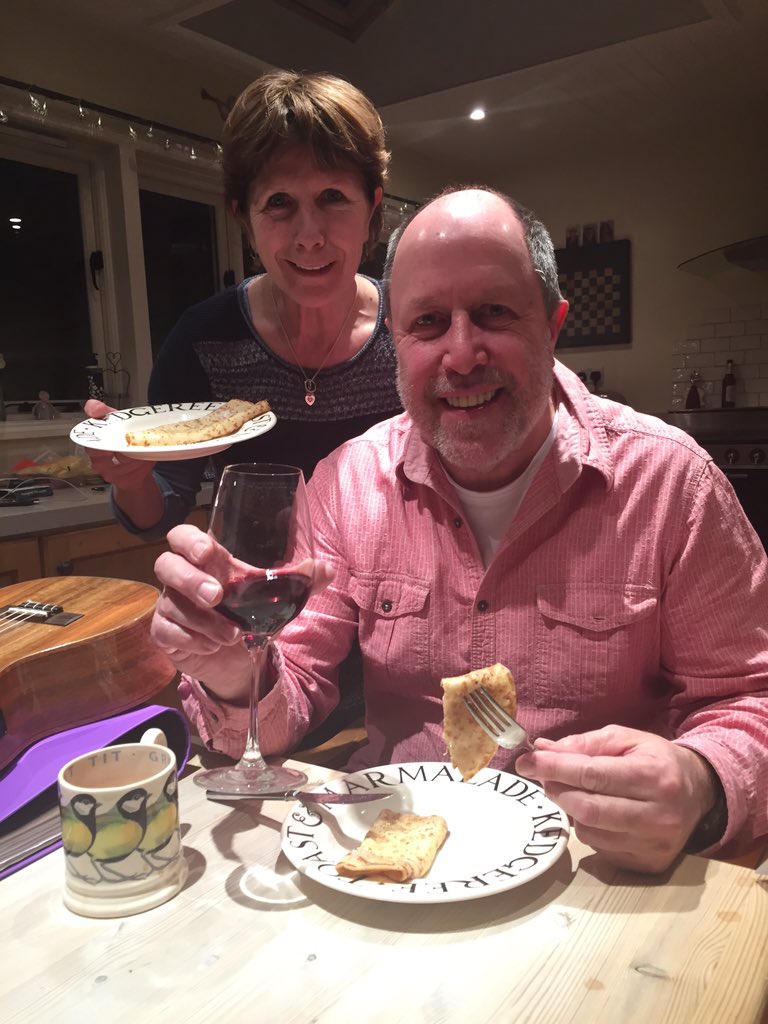 PureFlukers's tweet photo. Pure Fluke Pancakes......what a great way to rehearse! Yum! 👍 https://t.co/URGr7vim3w