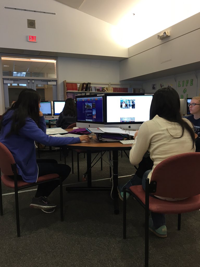 RJGreyLib's tweet photo. 8 Orange students researching hard to convince @MrBalulescu to travel to their China city #ABILP https://t.co/IGTzjYbdMr