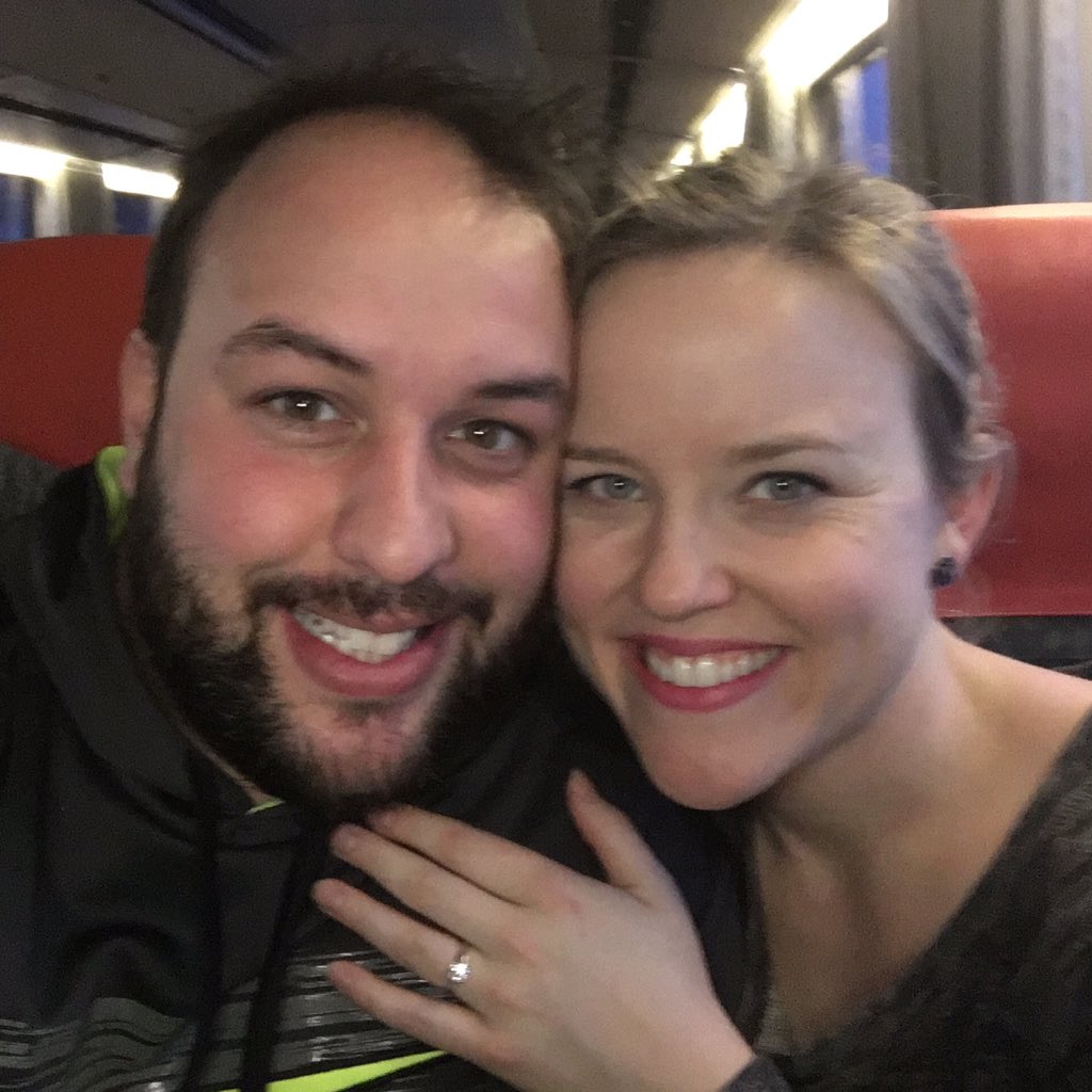 go2hlth's tweet image. So while in Quebec..... this happened. :) #engaged @listlima