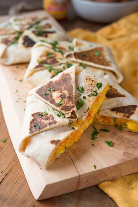 thekitchn's tweet photo. Make a big batch of crunchy cheese &amp; egg tortilla wraps and freeze them for busy mornings: https://t.co/nLlaBn6MEp https://t.co/F7Yx95GfqZ
