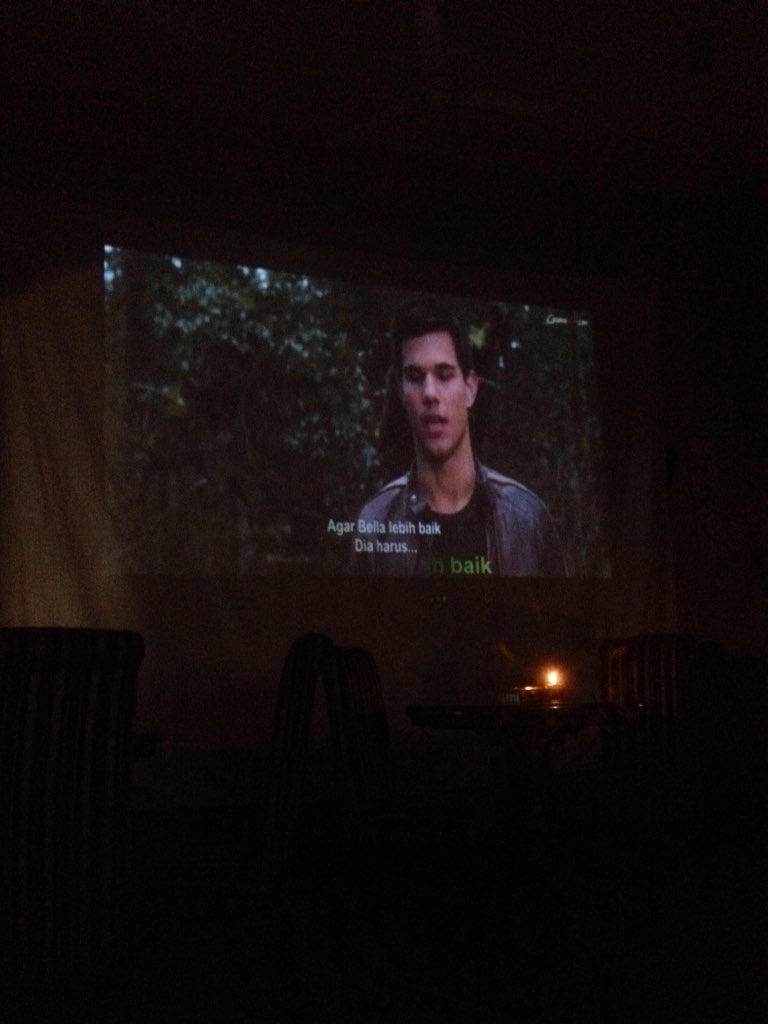 movi day braking dawn