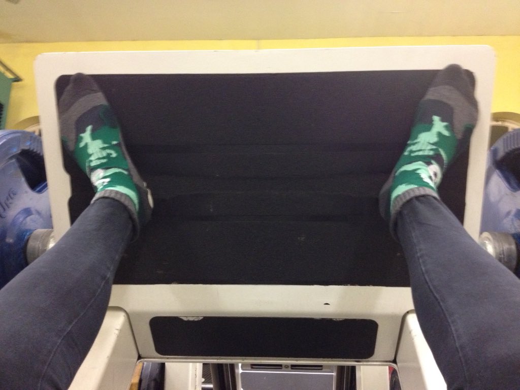 chocoholixnaomi's tweet photo. @StewArmstrong @PureEliteComp @tomocoleman @SquatSocks #pureelite #squatsocks #squats these r fab on leg press too https://t.co/JcrVc4Eona