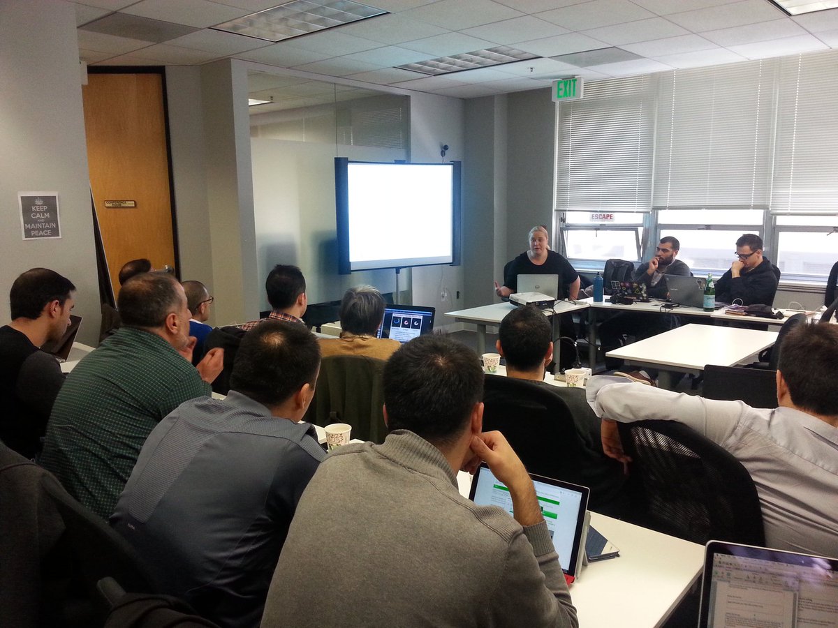 TeknoJump's tweet photo. "If you're respectful, you'll get help in the US" @VeraShokina talks about tips&amp;tricks to set up business in SV https://t.co/DgLpKXobnR