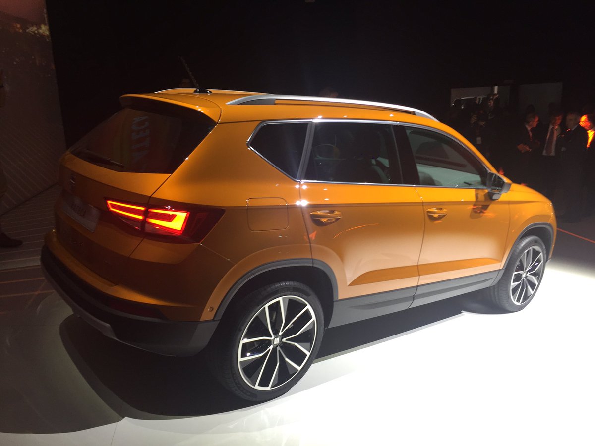 cochesnet's tweet photo. Algunas fotos más del nuevo @tuSEAT #seatateca https://t.co/6PHvH75dKQ