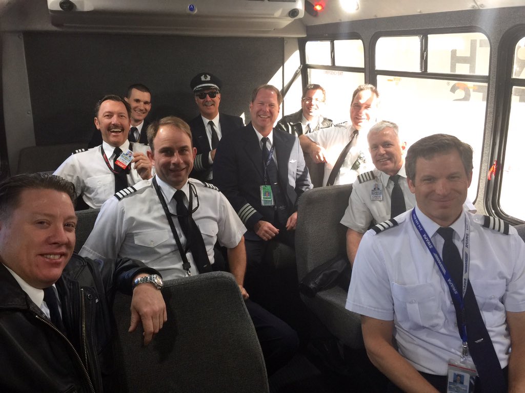 jonweaks's tweet photo. @swapapilots - Pilots helping pilots. #LASPICKET https://t.co/3EKaM7FAMI