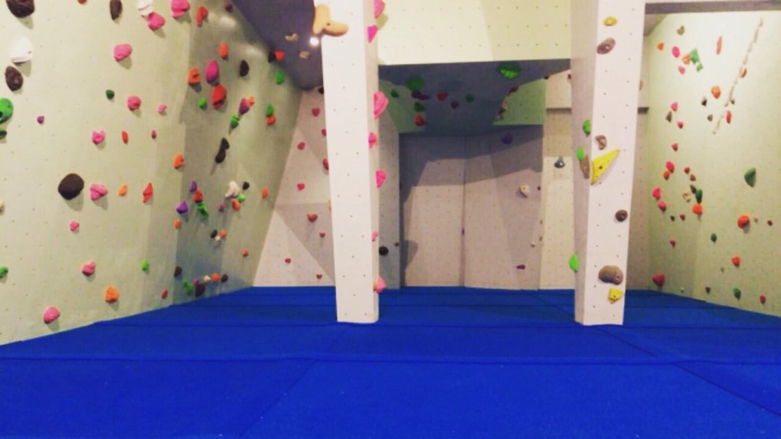 roktclimbinggym's tweet photo. OPEN NOW! Freshly refurbished, swanky, un-flooded main chamber! #roktclimbinggym #climbing https://t.co/N2Byfq9zjf