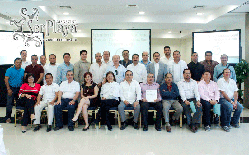 SerPlayaNews's tweet photo. #Sociales del Congreso Fiscal de @AnafinetQroo y @CCPRivieraMaya en nuestro fb y nueva edición #SerPlayaMagazine https://t.co/9YHQEgVYNX