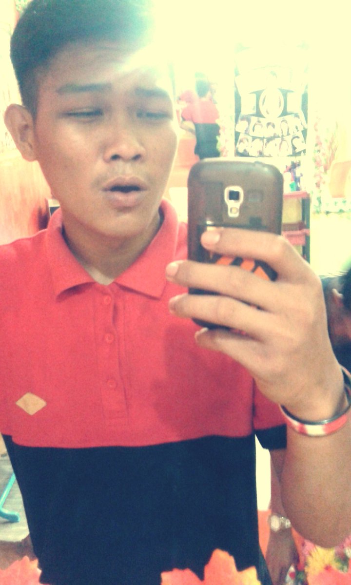 gustyna_adhy (@adhypoenyak99) on Twitter photo 