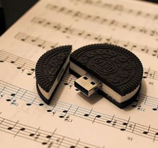 techinabi's tweet photo. Ne kadar masum bir atıştırmalık. #Oreo sevenler bunu da kaçırmaz. #aburcubur @Oreo https://t.co/q2bDmmp9nB