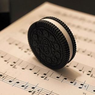 techinabi's tweet photo. Ne kadar masum bir atıştırmalık. #Oreo sevenler bunu da kaçırmaz. #aburcubur @Oreo https://t.co/q2bDmmp9nB