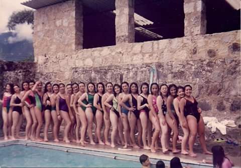 YazminYanalib17's tweet photo. @laxmasmusica @MCHeisel #prom1993 nuestra señora de la paz https://t.co/UmW4xhMTPW
