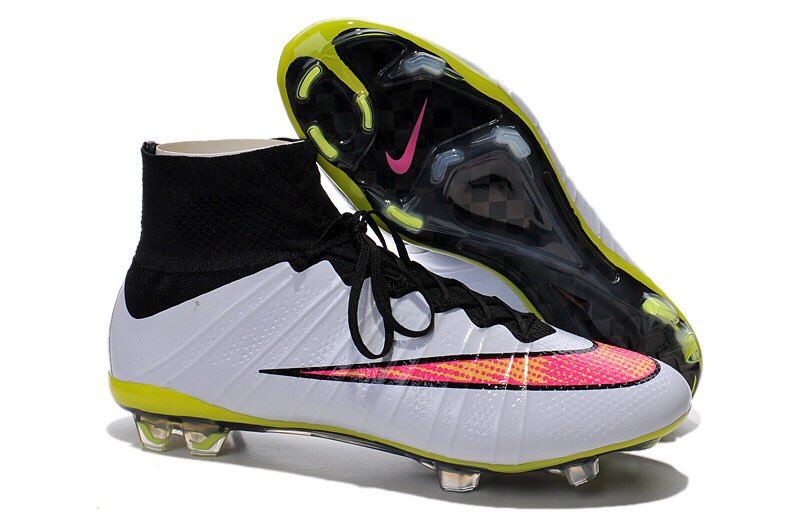 PrixChoc88's tweet photo. Une partie de la collection Nike Superfly à un prix moyen de 110€ https://t.co/tzNgEu1Nb7