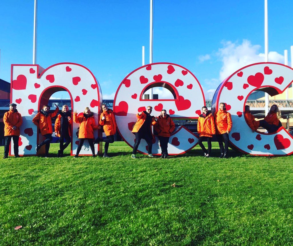 Sophie_PureLdn's tweet photo. Day 4 @SpringAutFair and our Here2Help and Bus Buddies teams are on hand to answer all your queries! #springfair2016 https://t.co/EzcQRTlA2o