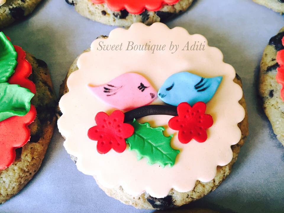 GarwareAditi's tweet photo. #nofilter #ValentinesDay #cookies #sweetboutiquebyaditi #Pune #lovemyjob #fondant #sugarart https://t.co/m0ygkTckEi