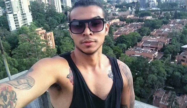 DJGANGSTA_FG's tweet photo. Medellín en la casa... #GShit #ElRitmoQueTeProvoca https://t.co/EhjJHhqX2B
