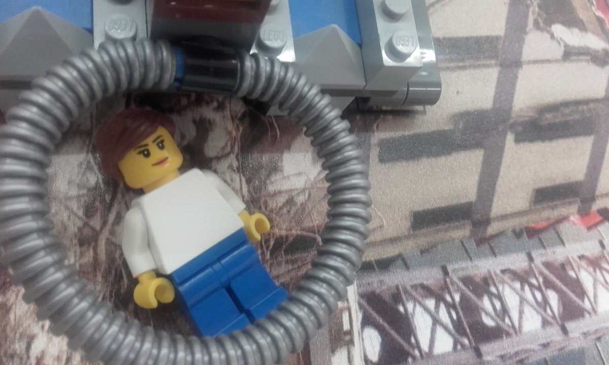 43_casalsgracia's tweet photo. FALTEN 10 DIES PER LA #FirstLegoLeague! @FLLSpain @UVic_UST Vine a animar-nos a Vic! #Mésquerobots #43sa https://t.co/iD33moG0uh
