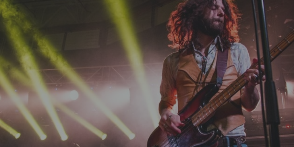 flyingjoes's tweet photo. Packed house, the Sheepdogs https://t.co/IlMVovueWW #BeatCops #TheMachineShop #MillSquare #TheSoo #FutureNostalgia https://t.co/W6u8DIPRxe