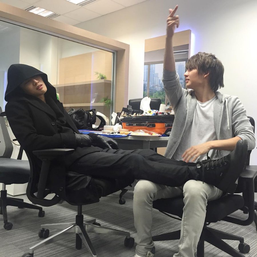 golfmikedotcom's tweet image. มาแค่ตอนท้าย ผู้จัดก็ต้องเอาใจสักหน่อย บรีฟไปนวดไปเอาใจน้อง #จบแล้วเฉลยได้ 
Cr #devilloverseries ig