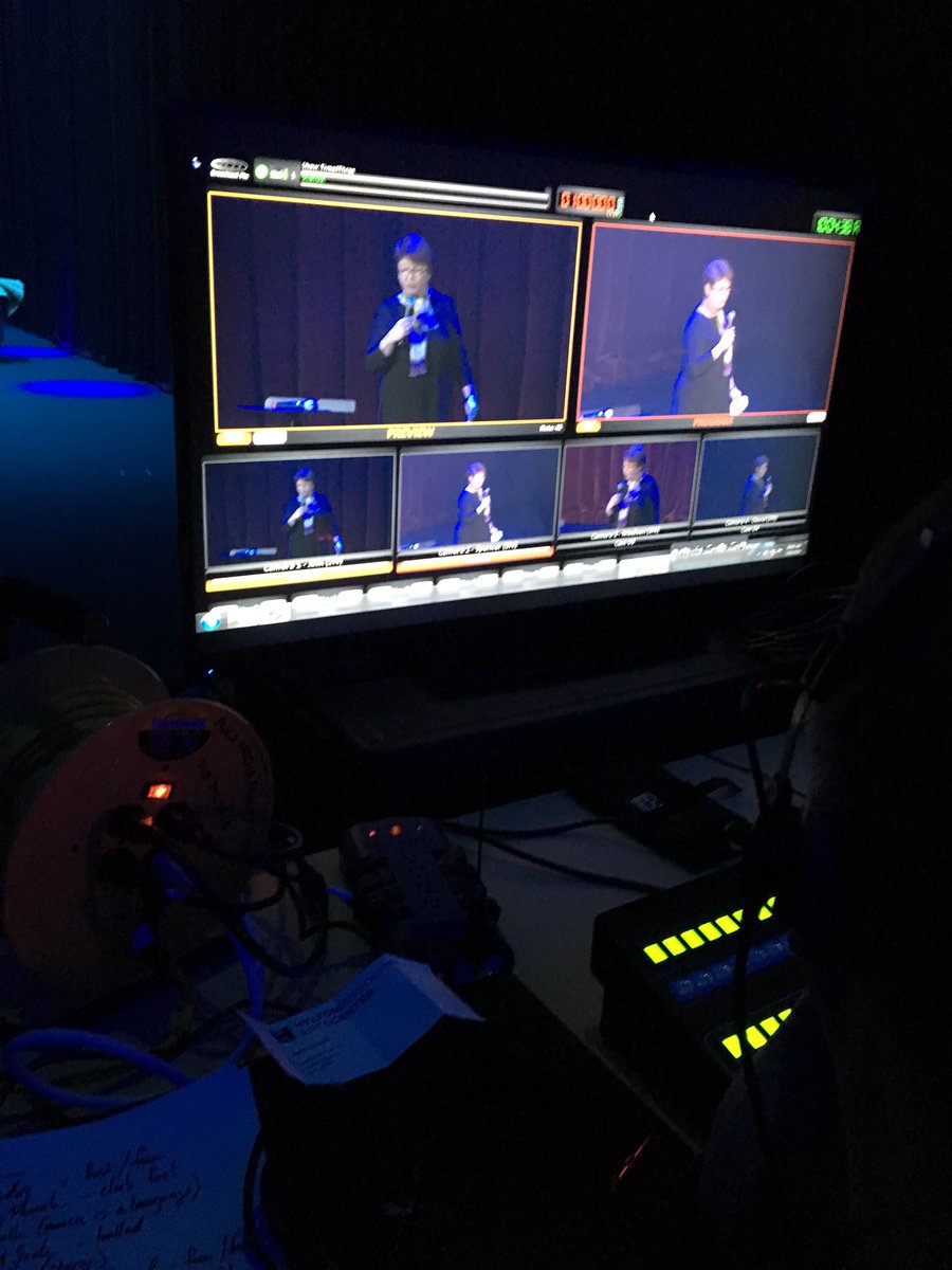 miracan's tweet image. Show start. #TimeforThree @PWCSNews @HyltonBulldogs