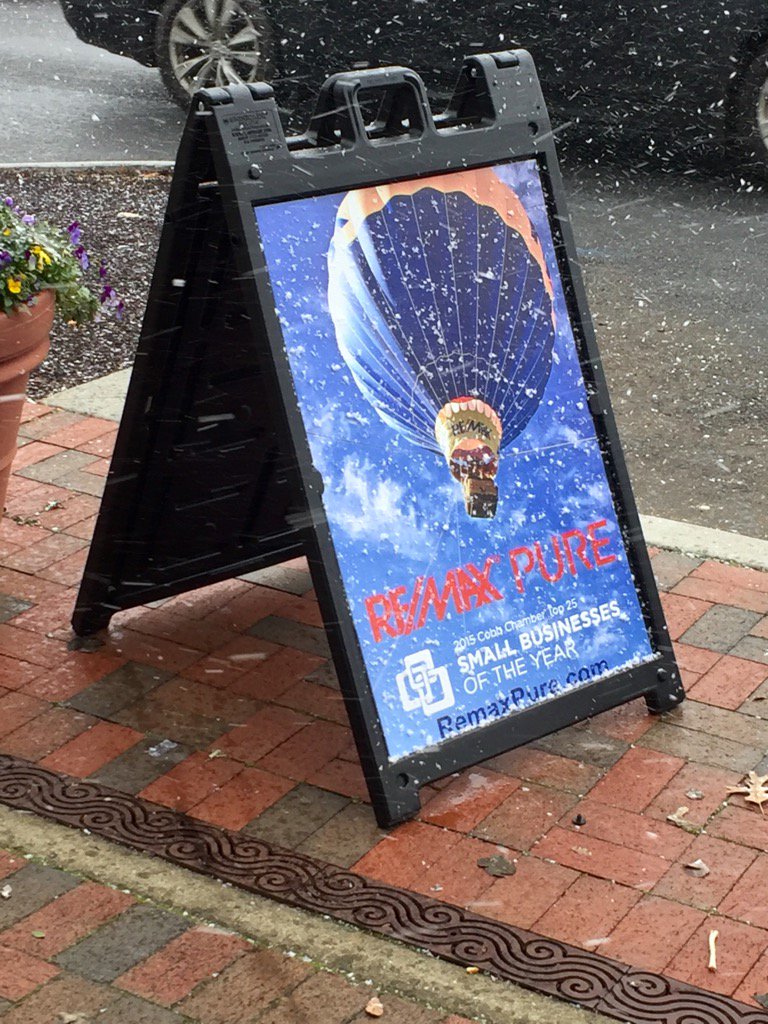 WendyBunch's tweet photo. @REMAXofGA snow day! #remaxpure https://t.co/wwvbBNhLdo