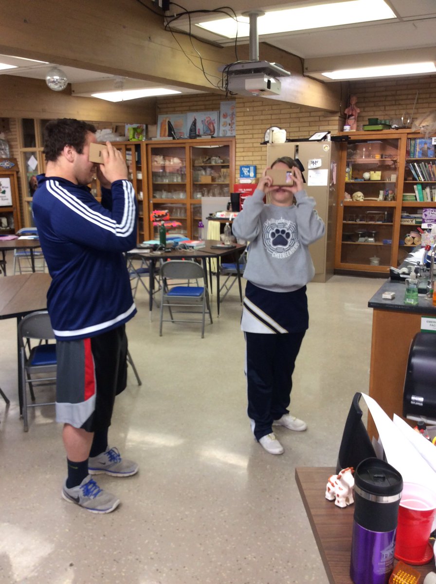 suchsland325's tweet photo. Loving the VR! @googlecardboard #PHSscience https://t.co/4pPB2lqaYm