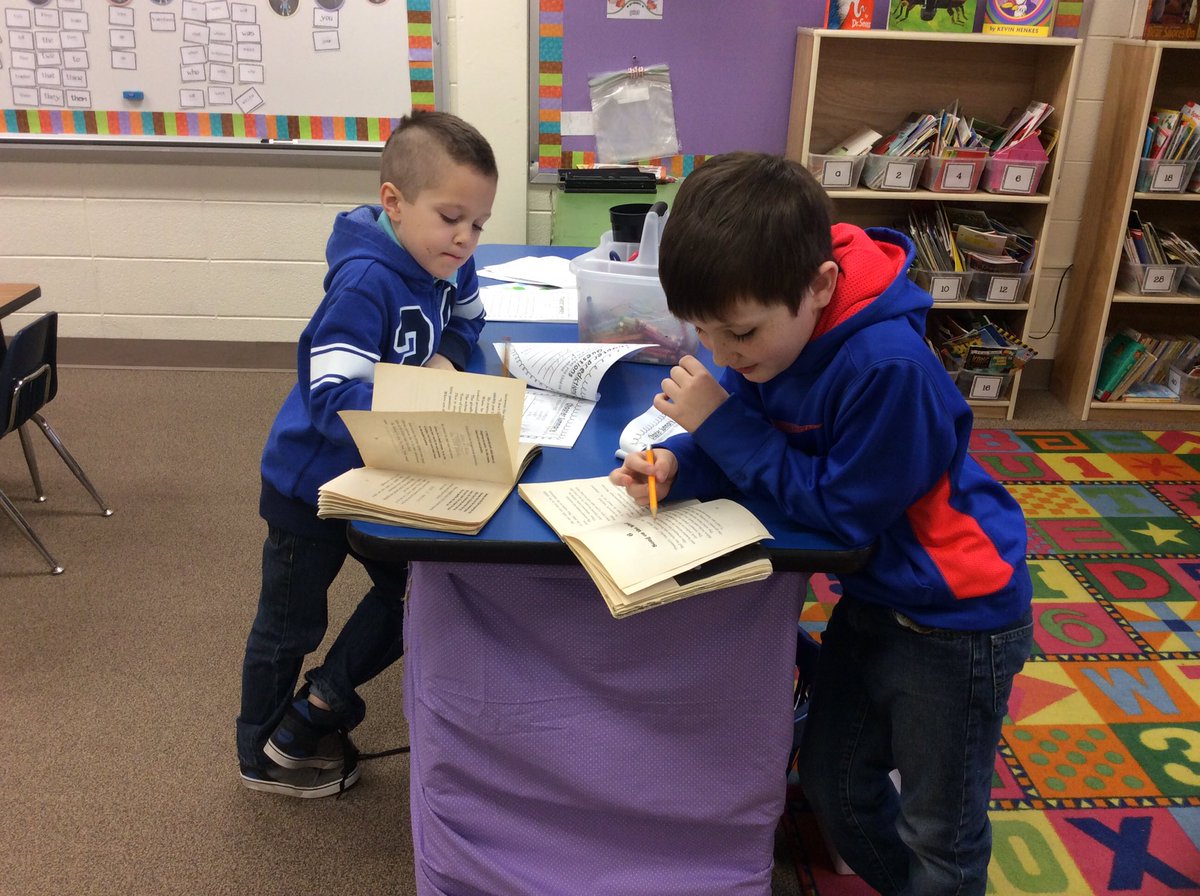 malapontia's tweet photo. First grade pride time working on their book study for Magic Tree House. #essdexcels @LE_ESSD40 https://t.co/LGXkQIguYZ
