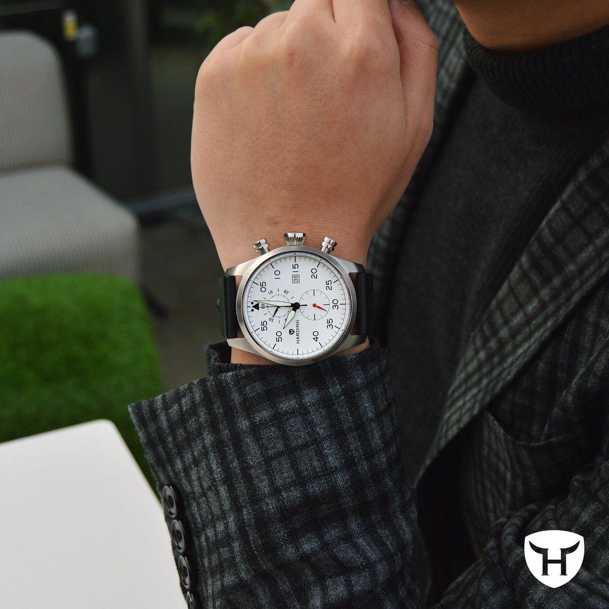 HardingWatches's tweet photo. Let your wrist make the statement. #gift #mensfashion #watch https://t.co/Sc0ipGnLC8