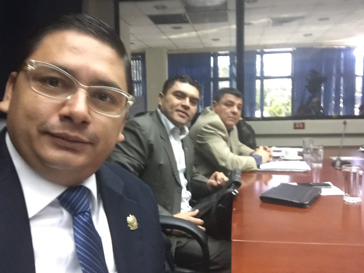 Gustavo Acosta El Pichi tweet media