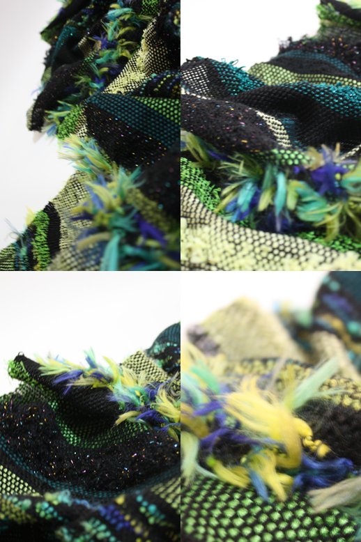 SimoniTextiles's tweet photo. details of a green and black handwoven scarf 
Sales up to 70% OFF #wovenscarf #etsy #designer https://t.co/4g1FigB9jx