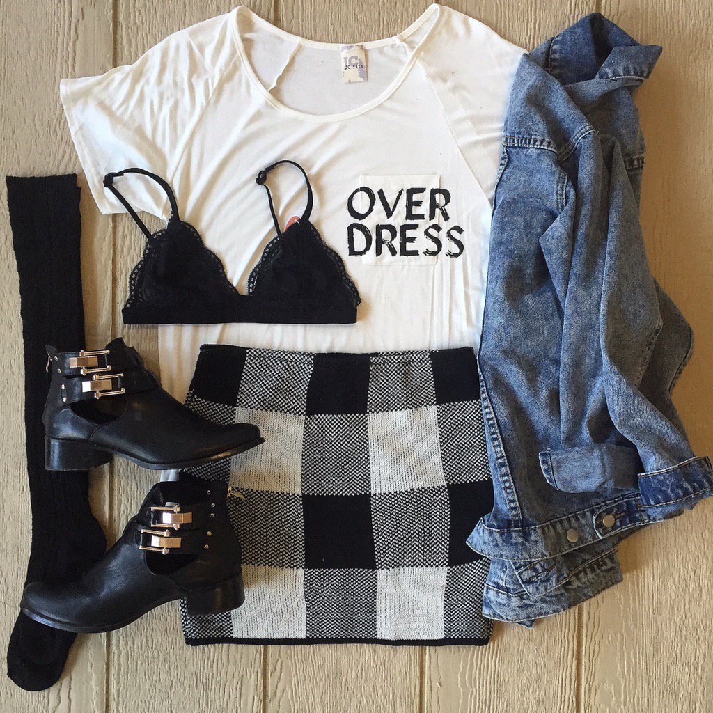 DivergenceCloth's tweet photo. #overdress #there stocked with our #north #knit skirt #bralette abs #kneesocks #ootd #fashion #style #outfits #chic https://t.co/nzHyLTtfVO
