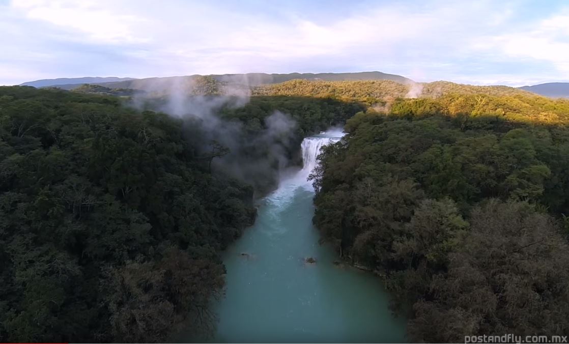 100imperdibles's tweet photo. ¿A poco #NoEsRomanticoQue veamos a México así?. Vive el video #Imperdible de @postandfly
https://t.co/ZbQaV1bMEs https://t.co/ZRq3yDFo7V