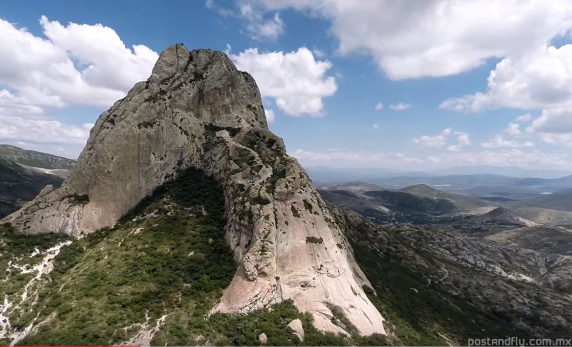 100imperdibles's tweet photo. ¿A poco #NoEsRomanticoQue veamos a México así?. Vive el video #Imperdible de @postandfly
https://t.co/ZbQaV1bMEs https://t.co/ZRq3yDFo7V