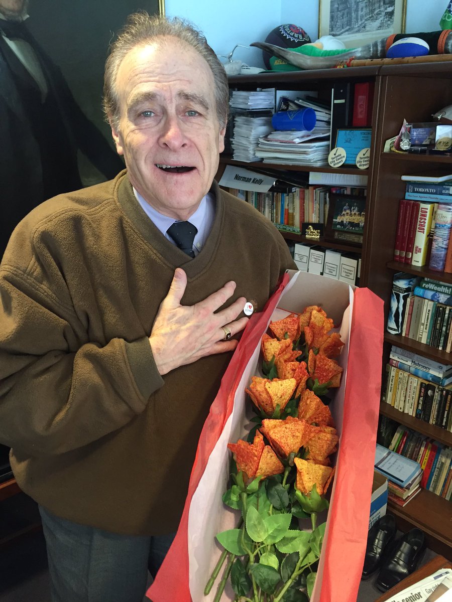 norm's tweet photo. The first time I've ever received flowers for #ValentinesDay. So touched. Thank you, @Doritos! https://t.co/pekMHpgQfE
