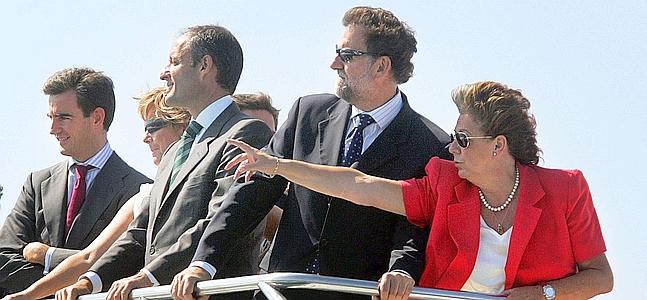 "La libertad guiando al pueblo". (Eugène Delacroix, 1830. Museo del Louvre. Óleo sobre lienzo).