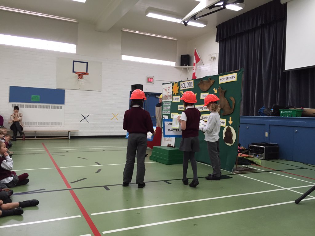 RundlePrimary's tweet photo. Kananaskis in the Classroom @RundlePrimary today #soilcycle #poop https://t.co/pWF6MZRZwr