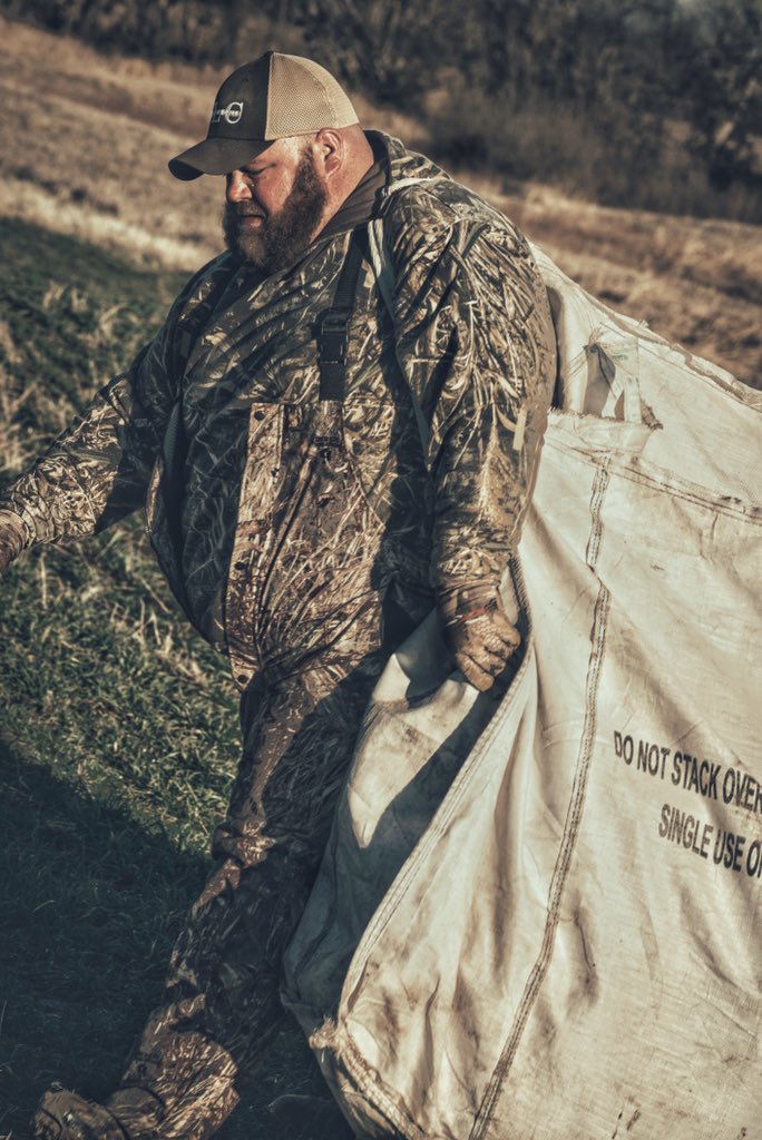 old36media's tweet photo. Jason we will have to walk in! "No problem!" Tag your buddy who is a stud! @Hard_Core_Decoy @hevishot https://t.co/5wFR4vr0oM