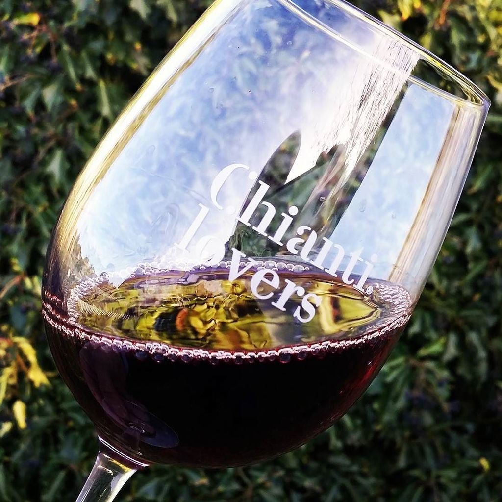 LoggiaGloria's tweet photo. InstaPic by faravetrerie: Domenica 14 febbraio i nostri calici all'Anteprima del Chianti 2016 #chiantilovers #farav… https://t.co/i35myp6puo