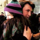 BRStanathan's tweet photo. Nathan com fã #hailorpheus. Sorrisos! 😍 via @/fisher_cyndi https://t.co/oshSdp5DCp