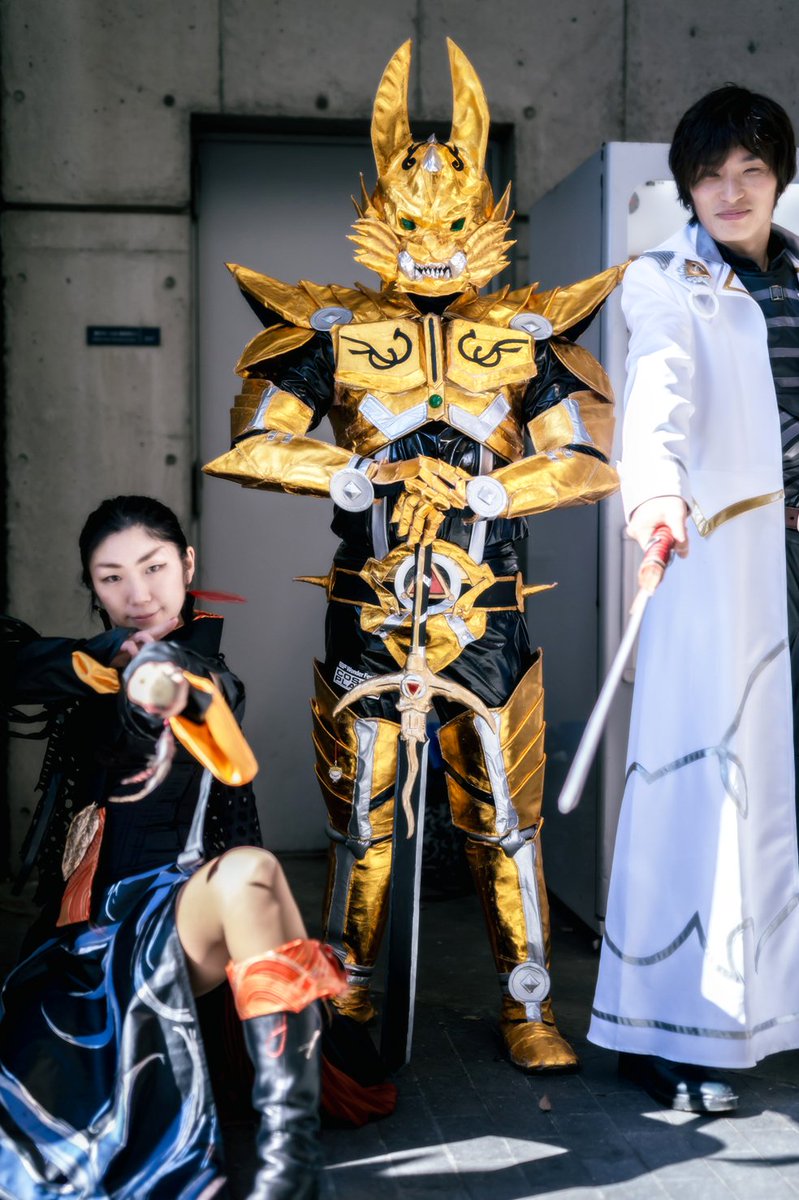 Skywalkercam ワンフェス Wf16w 牙狼 コスプレ 鋼牙 あーみんさん Shijyou Mitsuki 邪美 Evaranさん 牙狼 かにみそさん Kanimiso1231 ありがとうございました T Co Isuchccxyd