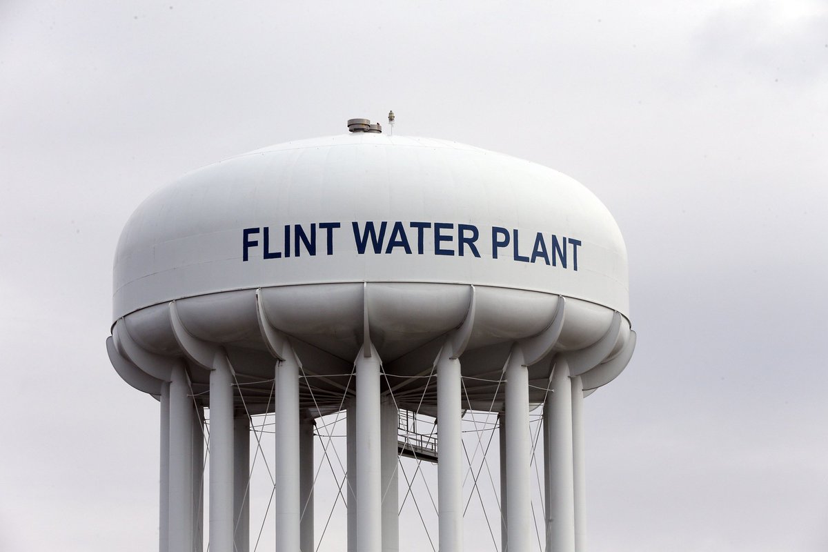 architectmag's tweet photo. Why architects should care—and learn more about—decentralized water delivery systems: https://t.co/AzDuhYJPvC https://t.co/mcl5Qjh0en