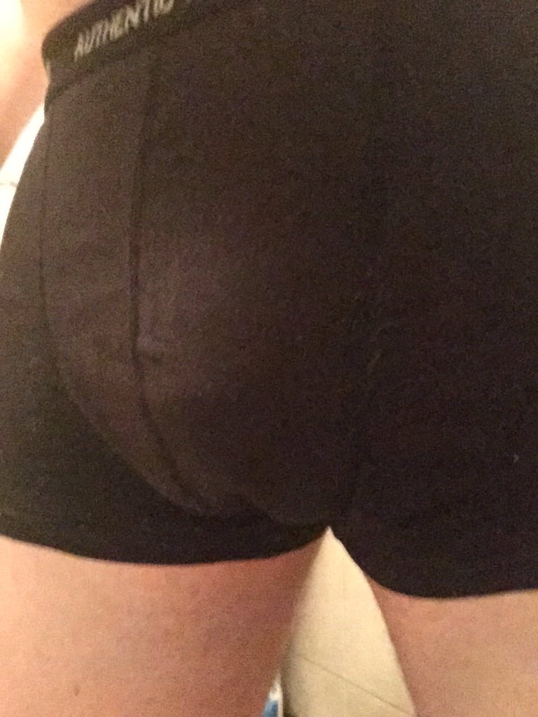 SouthGent3's tweet photo. Hubby teasing me while I'm driving home. Can't wait to see him. Love him so much. #happy https://t.co/w23JW90bKf