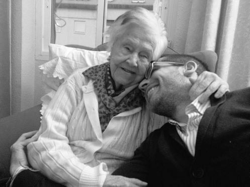 QueSeMonte tweet media