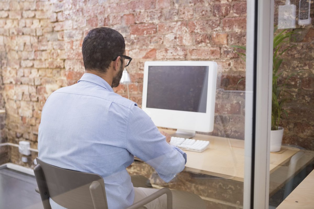 ClevelandClinic's tweet photo. Can sitting too much cause a heart attack? Find out here ➡ https://t.co/qpprxPBRnq #LoveYourHeart https://t.co/EQizLpX5L1