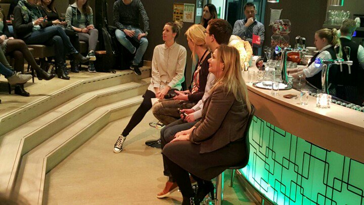 Route Suc6 o.l.v. <a href="/soundofconfetti/">Dorothee Loorbach</a>. Ook pitch van <a href="/edwinvlieg/">edwin vlieg</a> over <a href="/SFTwente/">Startfighter</a>. #ondernemen #mkb #startup