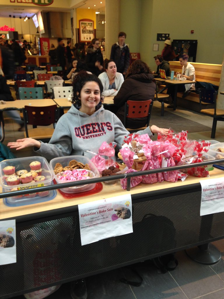 ConservationQ's tweet image. Stop by our booth in the @QueensARC for a sweet treat- we'll be here until 3:30! Proceeds support the pangolin!