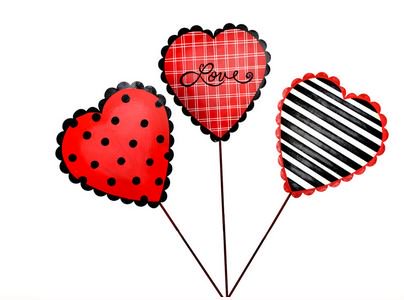 OccasionsPaper's tweet image. Only 3 days until Valentine's Day!  Do you need suggestions?