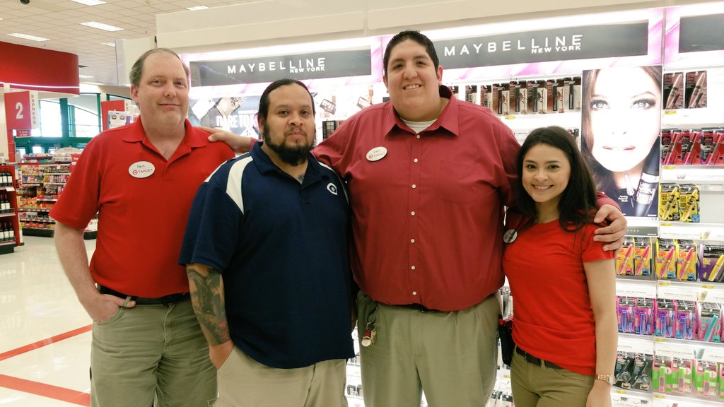 Training APTL Mark for his store. Showing him some Cosmetics! Proud of him and know he will do great! #D327AP 👌